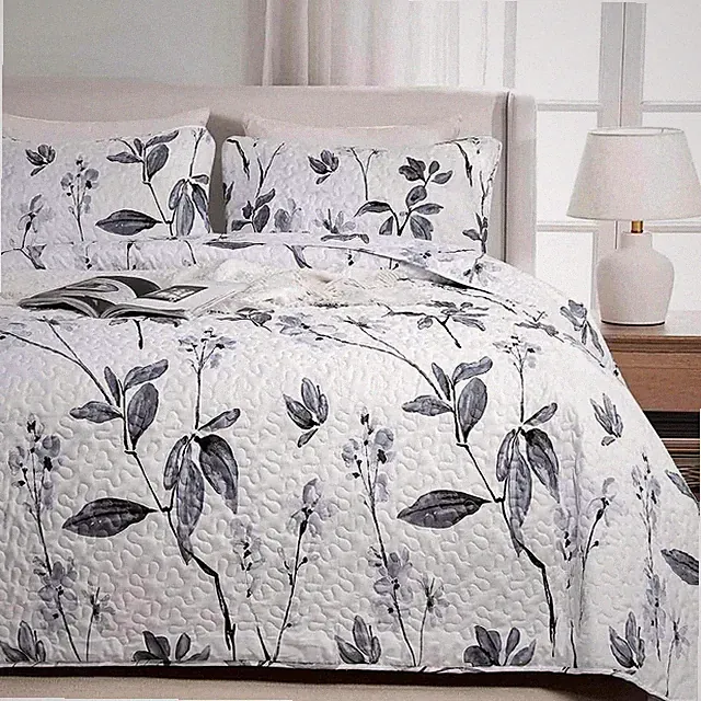 Nanko Quilt Set Queen Full Size 3 Pcs, White and Grey Floral Leaf Spring Bedspre