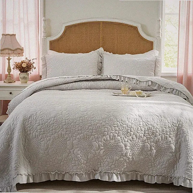 Stonewashed Ruffled Quilt Set – Farmhouse Bedding Set Summer & All Seasons New